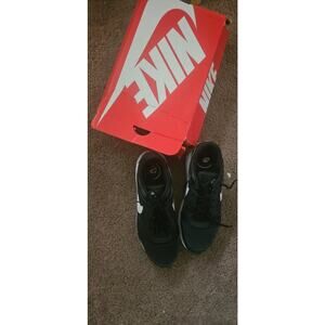 Nike Air Max near new cond box available 8.5 SC UK6 BR 38 eu 40 black and white
